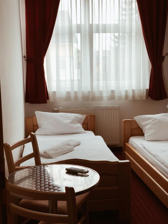 Hotel Kupres Купрес Екстериор снимка